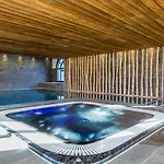 La Cordee 612 Apartment- Year Apartman *