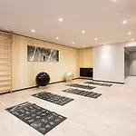 La Cordee 612 Apartment- Year Apartman