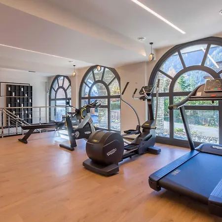 Апартаменты La Cordee 612 Apartment- Year