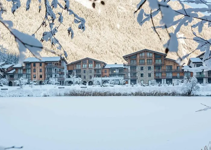 Apartment La Cordee 612 Apartment- Year